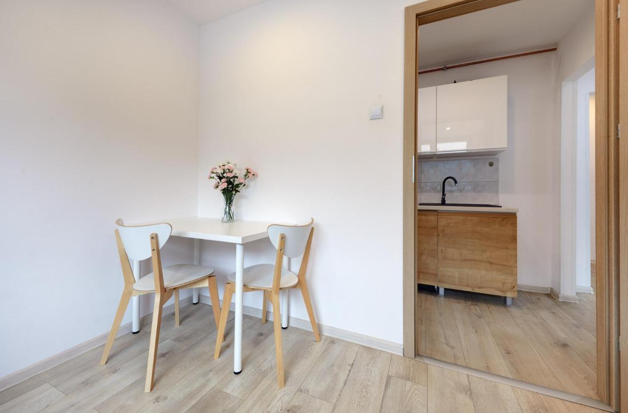 Crystal Apartment Katowice II ภายนอก รูปภาพ
